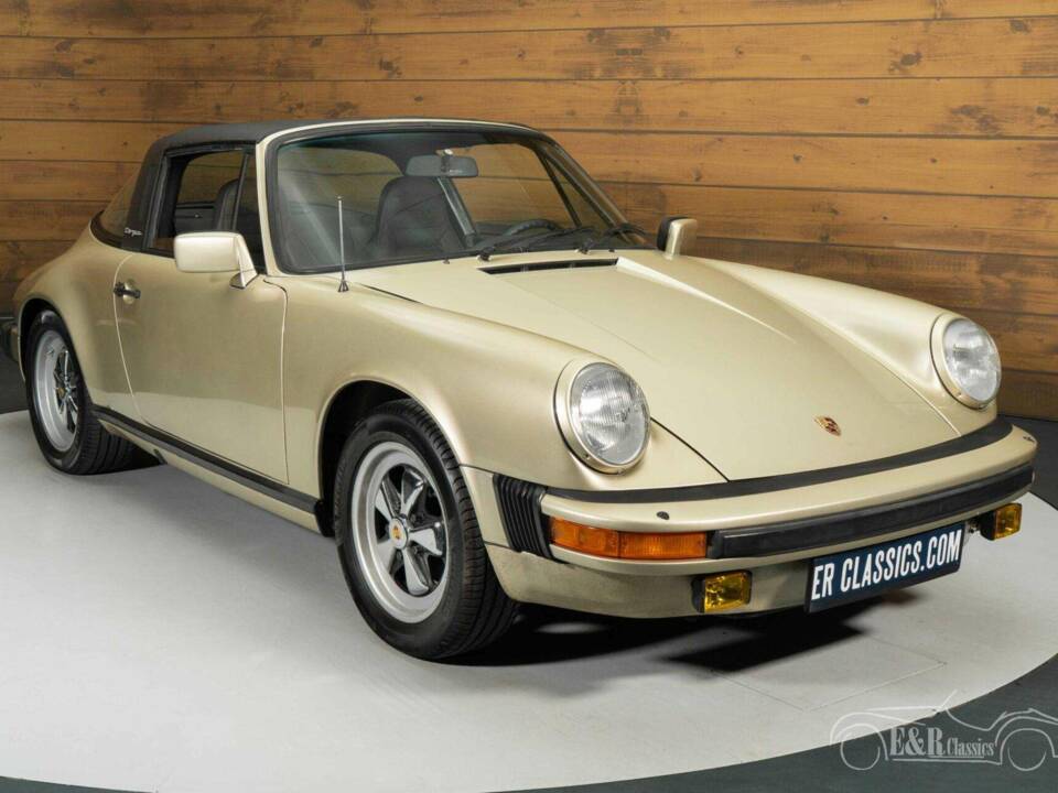 Image 13/19 of Porsche 911 SC 3.0 (1983)