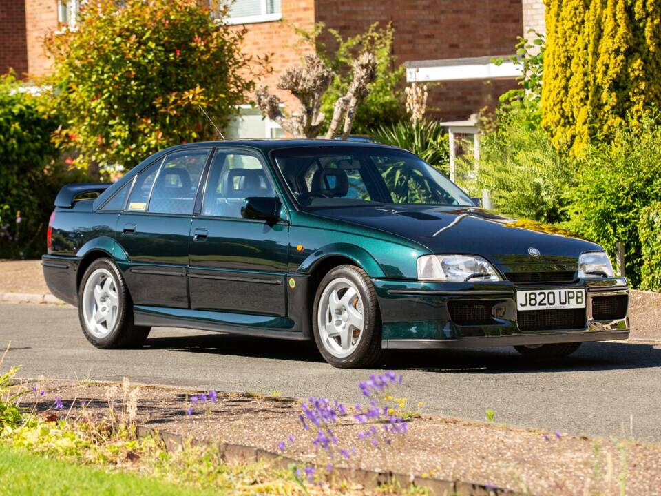 Image 8/50 de Vauxhall Lotus Carlton 3.6 (1992)