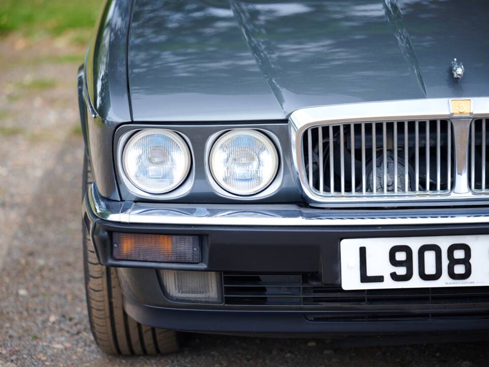 Afbeelding 25/50 van Jaguar XJ12 6.0 (1994)