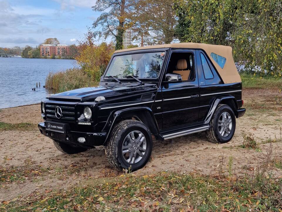 Immagine 1/92 di Mercedes-Benz G 500 Final Edition 200 (2013)