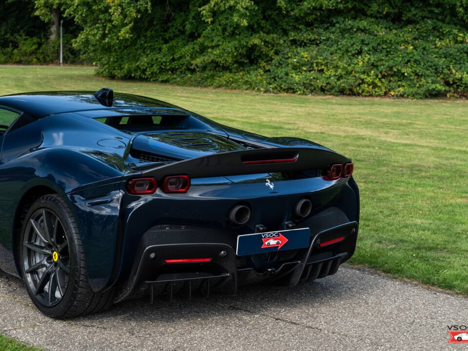 Bild 10/56 von Ferrari SF90 Assetto Fiorano (2021)