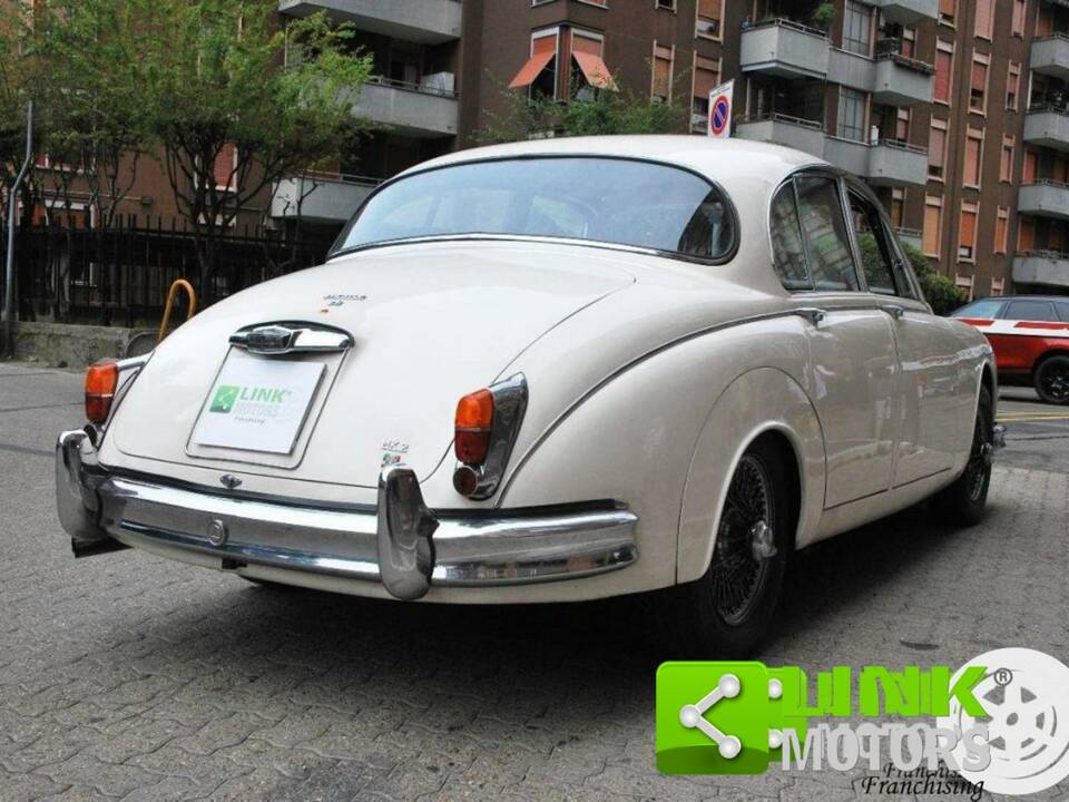 Immagine 4/10 di Jaguar Mk II 3.8 (1961)