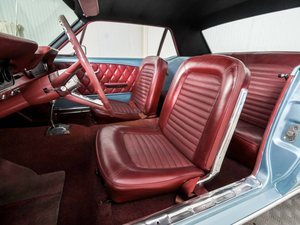 Image 25/50 of Ford Mustang 289 (1966)