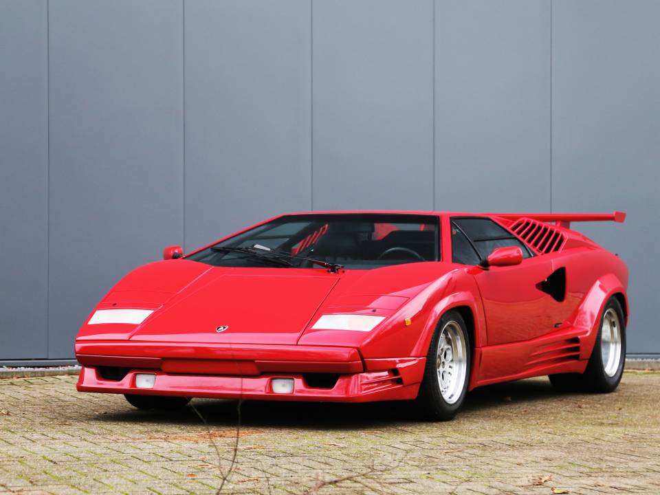 Bild 26/50 von Lamborghini Countach 25 Anniversary (1989)