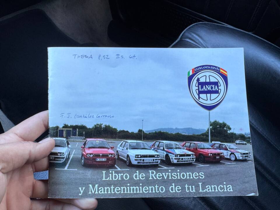 Bild 32/55 von Lancia Thema 8.32 (1991)