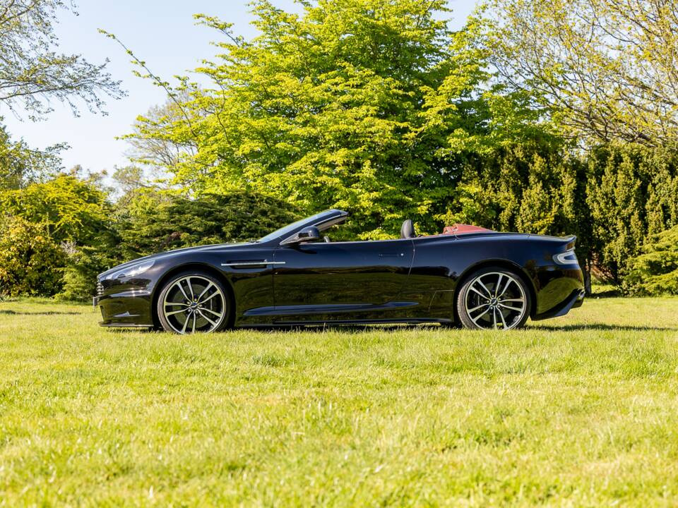 Afbeelding 24/50 van Aston Martin DBS Volante (2011)