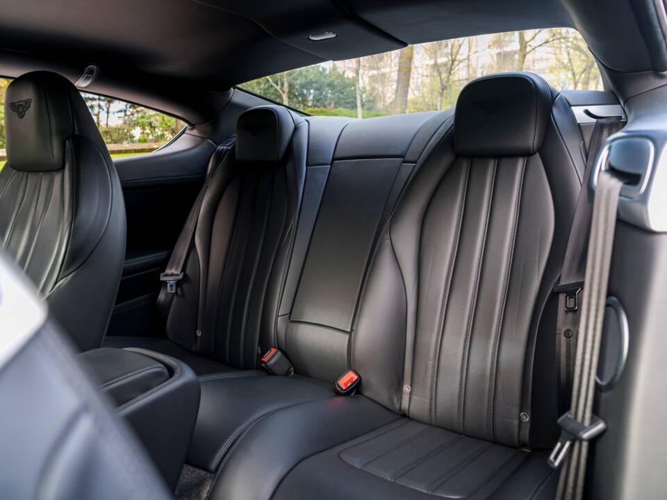 Image 23/27 of Bentley Continental GT V8 S (2014)