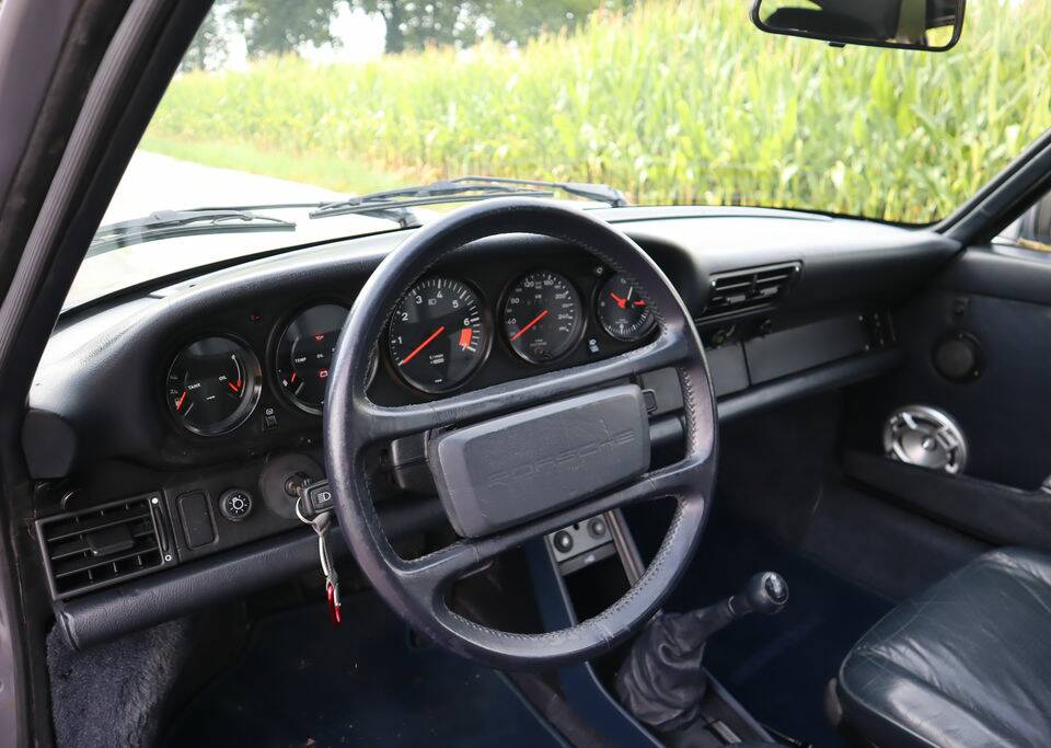 Bild 2/8 von Porsche 911 Carrera 3.2 (1989)