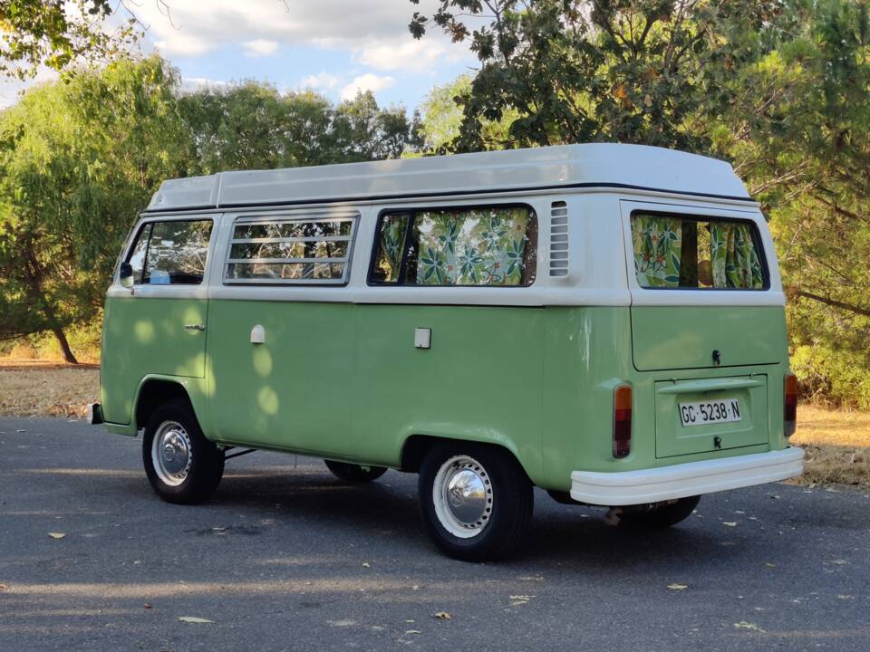 Afbeelding 4/72 van Volkswagen T2b Westfalia (1979)