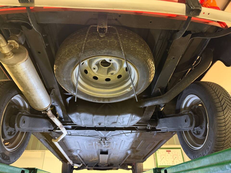 Bild 40/40 von Renault R 4 GTL (1990)