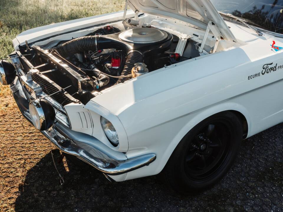 Image 15/20 of Ford Mustang Notchback (1965)