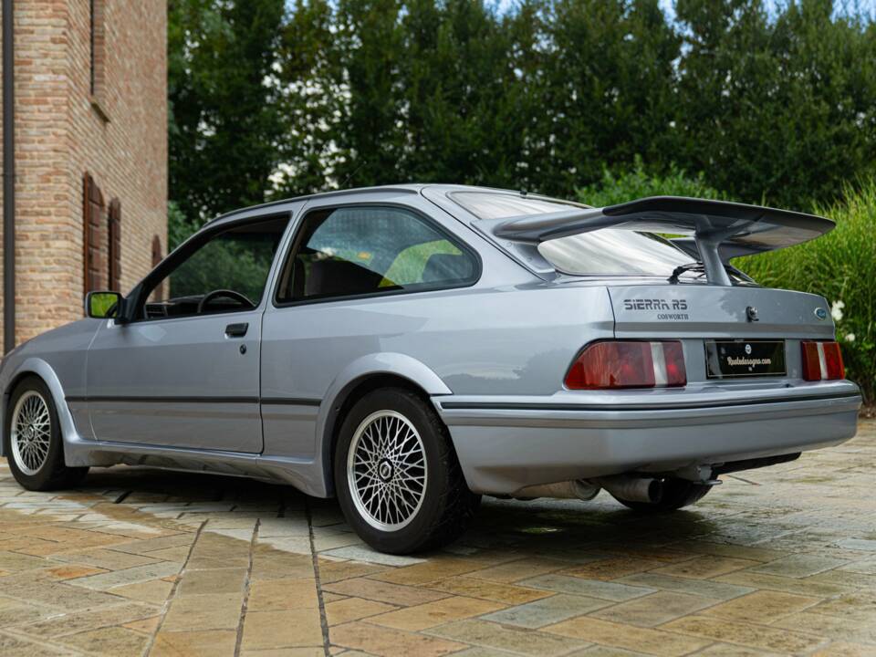 Image 6/50 de Ford Sierra RS Cosworth (1993)