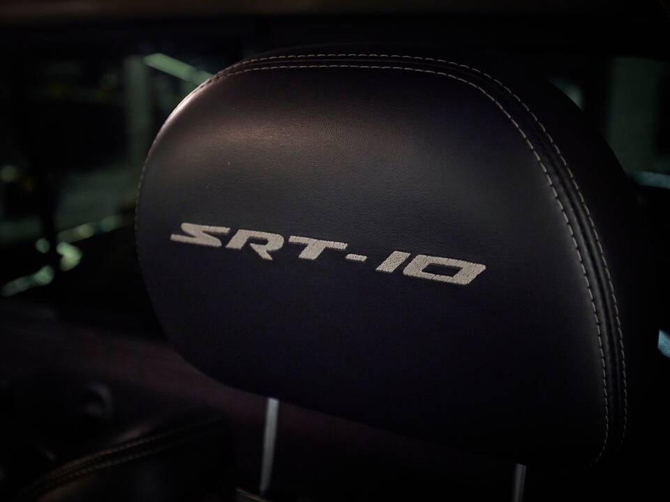 Immagine 62/100 di Dodge Ram SRT 10 (2006)
