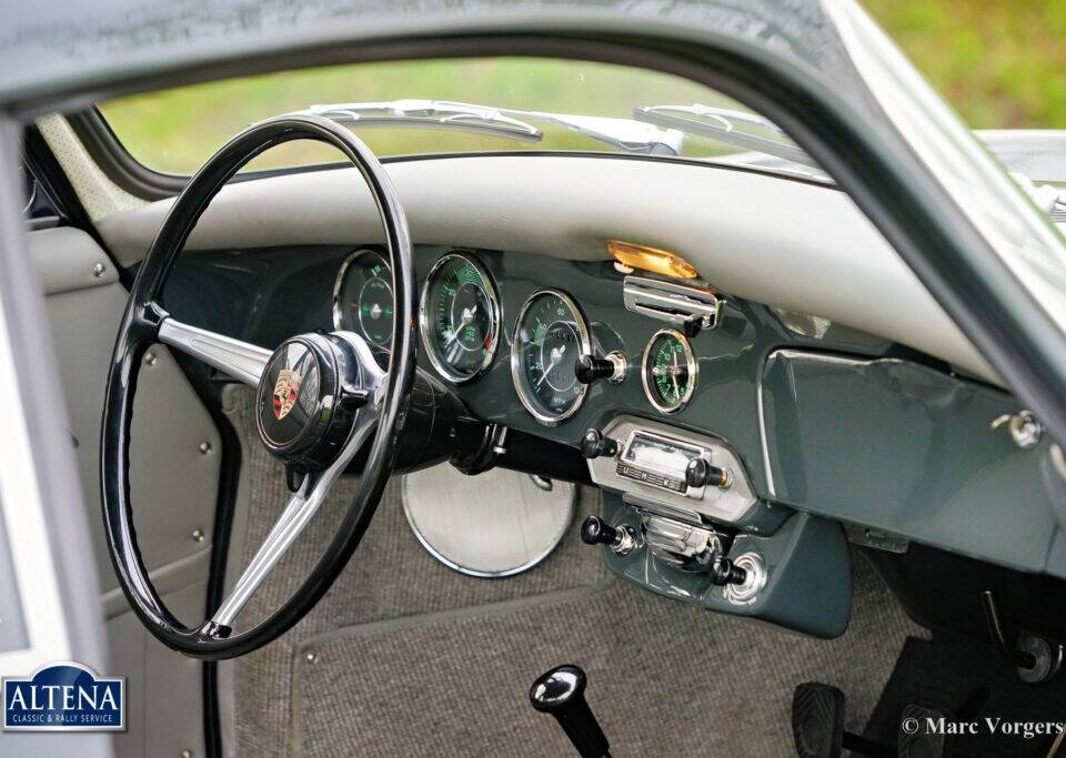 Image 43/57 de Porsche 356 C 1600 SC (1964)