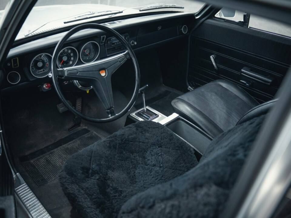 Image 9/15 of Ford 17m 2000S (1969)