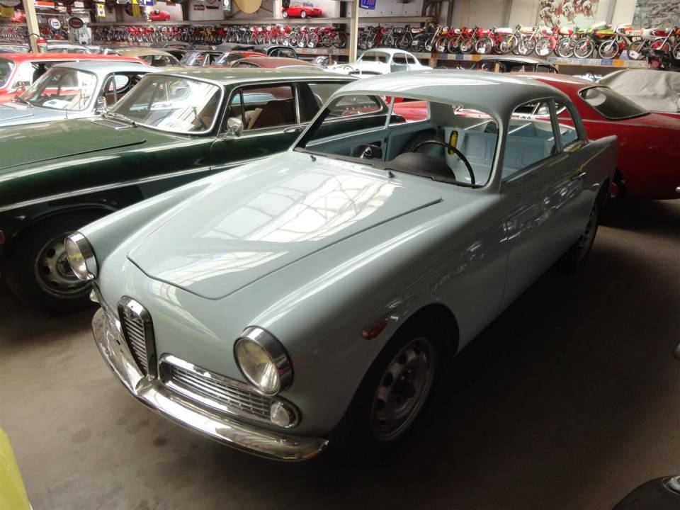 Imagen 12/28 de Alfa Romeo Giulietta Sprint 1300 (1959)