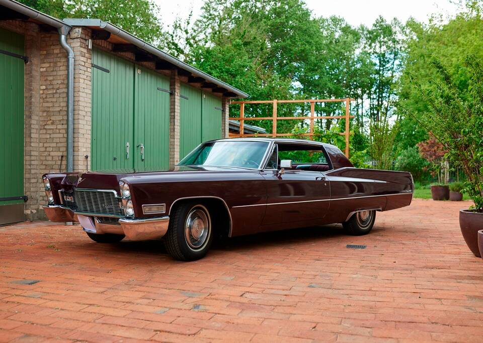 Bild 20/200 von Cadillac Coupe DeVille (1968)