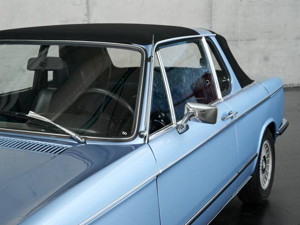 Bild 5/50 von BMW 2002 Baur (1975)