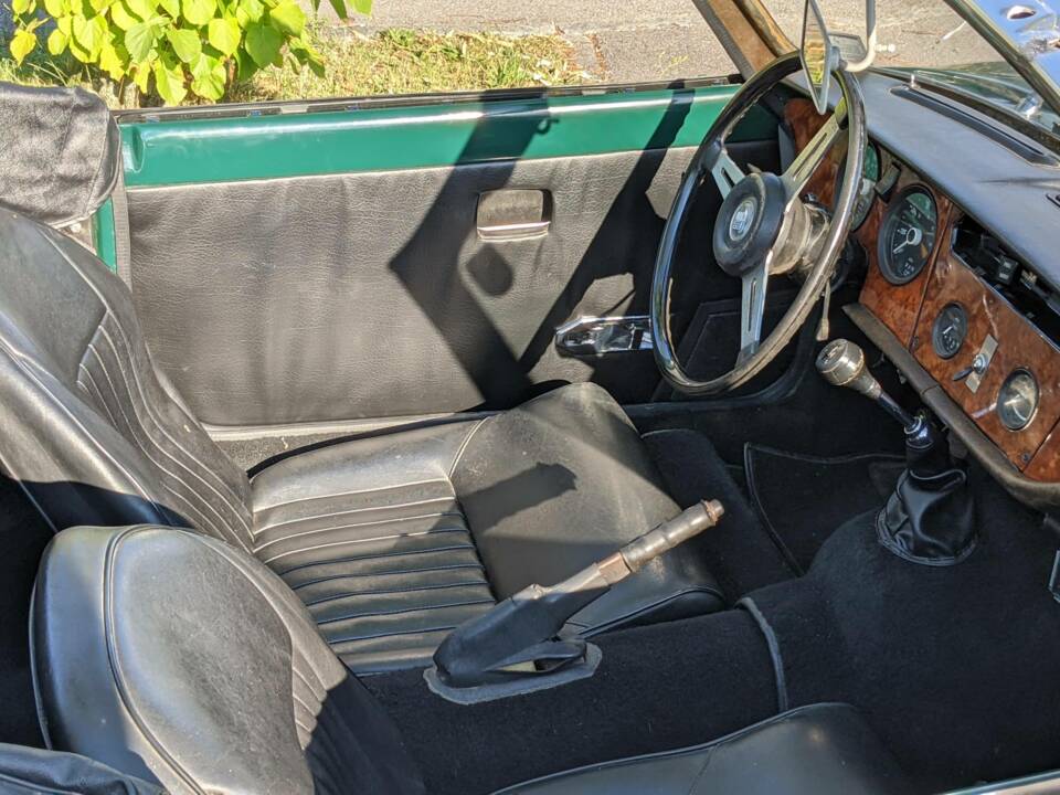 Afbeelding 12/33 van Triumph Spitfire Mk IV (1972)