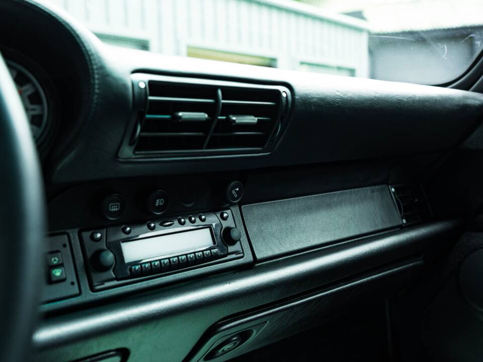 Bild 26/50 von Porsche 911 Turbo (1996)