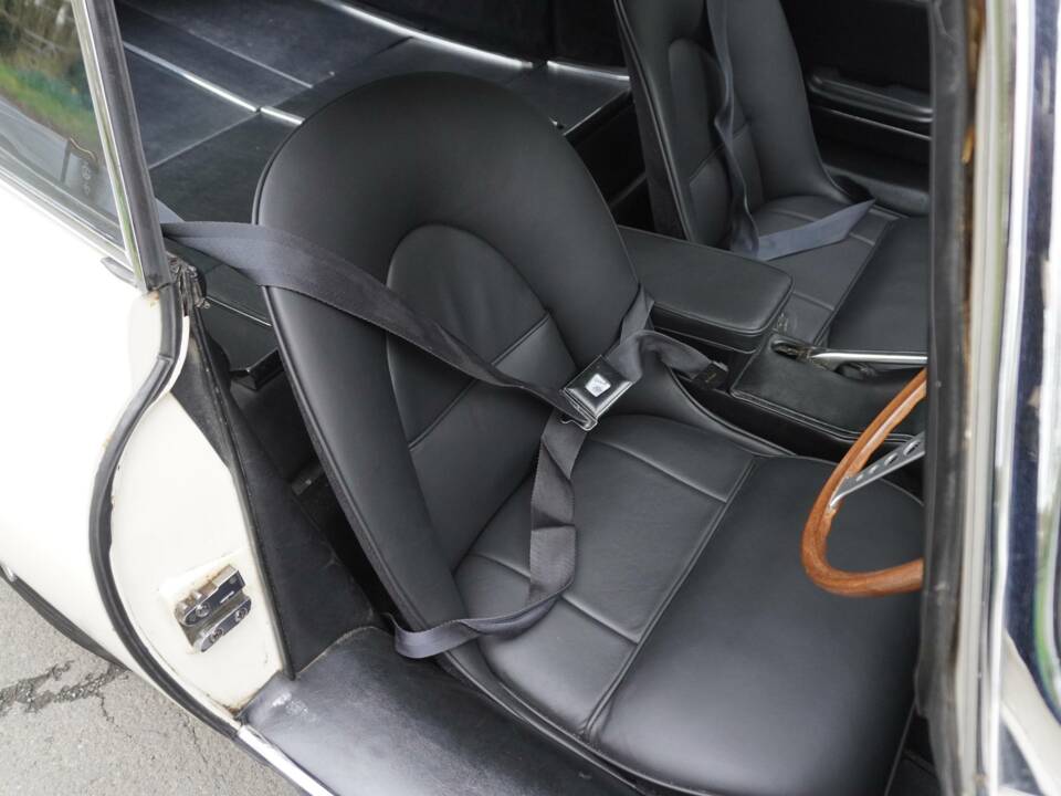 Afbeelding 10/18 van Jaguar E-Type 3.8 (1964)