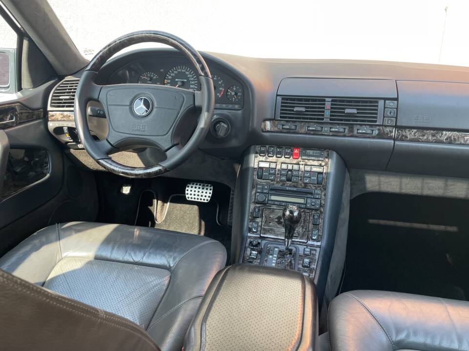 Bild 52/75 von Mercedes-Benz 500 SEC AMG (1993)