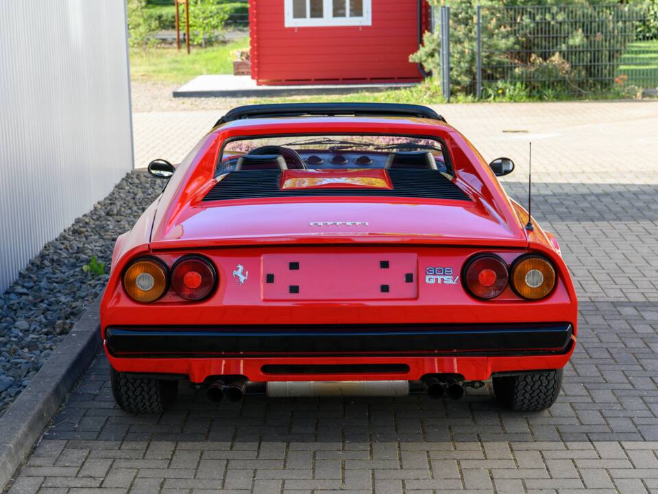 Bild 27/45 von Ferrari 308 GTSi (US) (1980)