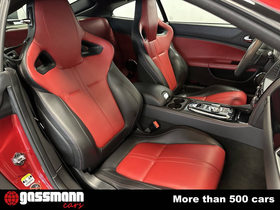Image 12/15 of Jaguar XKR-S (2012)