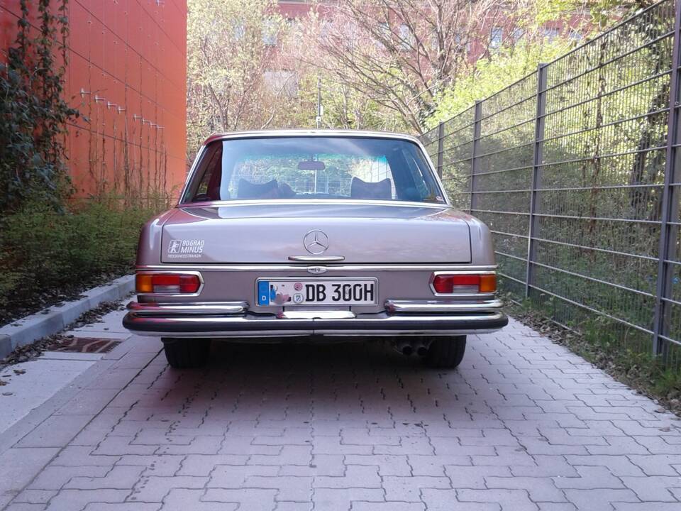 Bild 5/30 von Mercedes-Benz 300 SEL 3.5 (1971)