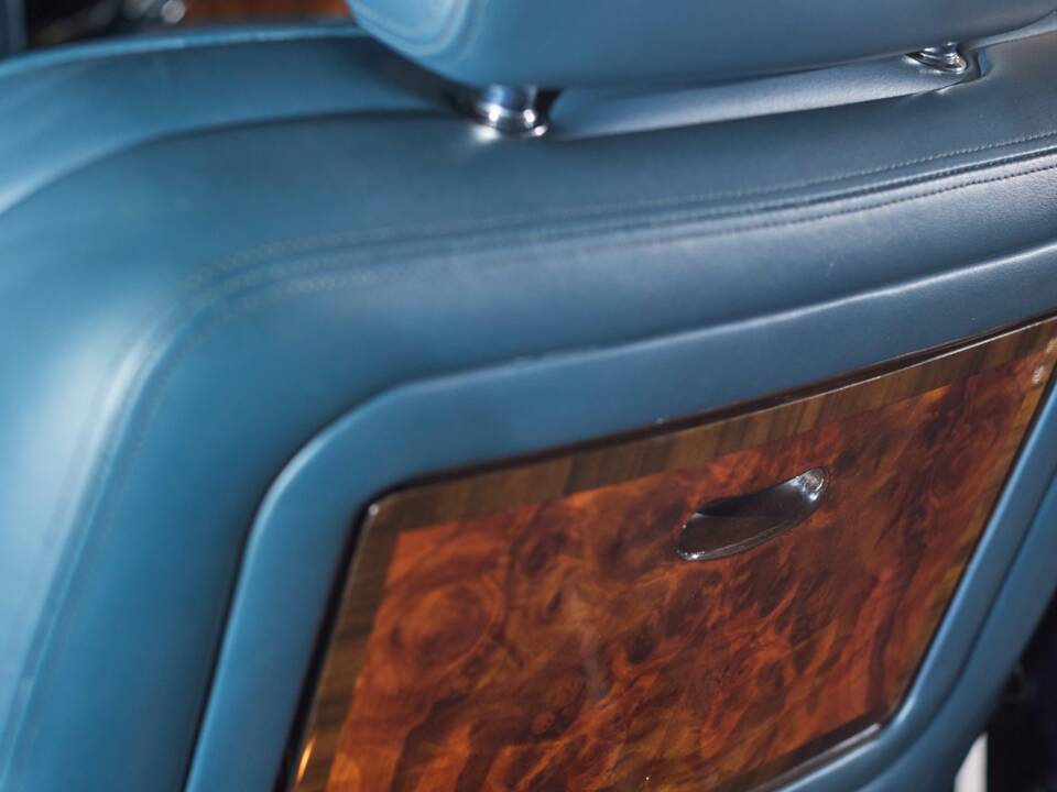 Bild 27/51 von Bentley Turbo R (1986)
