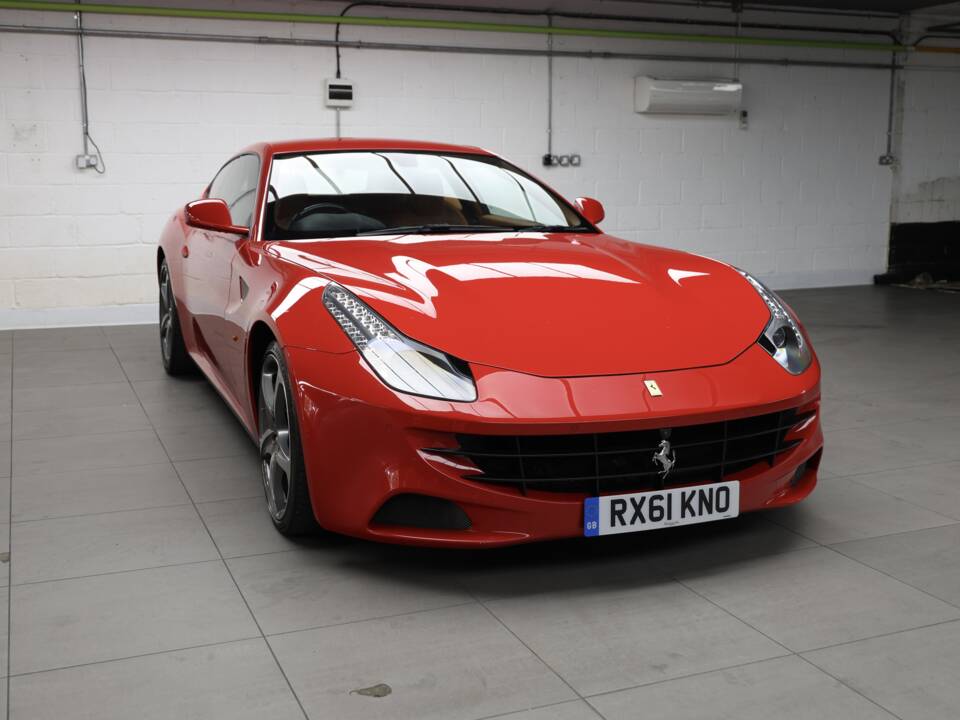 Immagine 8/50 di Ferrari FF (2011)