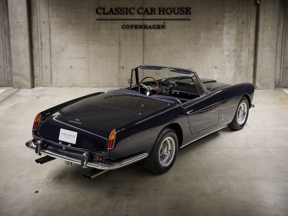 Image 11/100 of Ferrari 250 GT (1962)