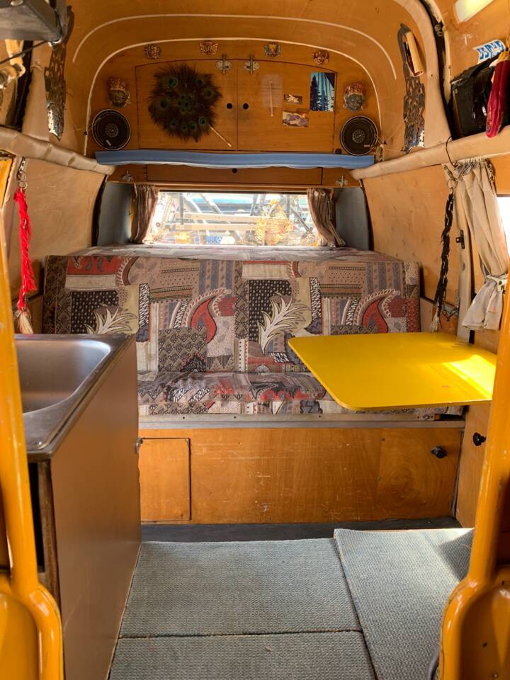 Image 12/12 de Volkswagen T2b minibus (1979)