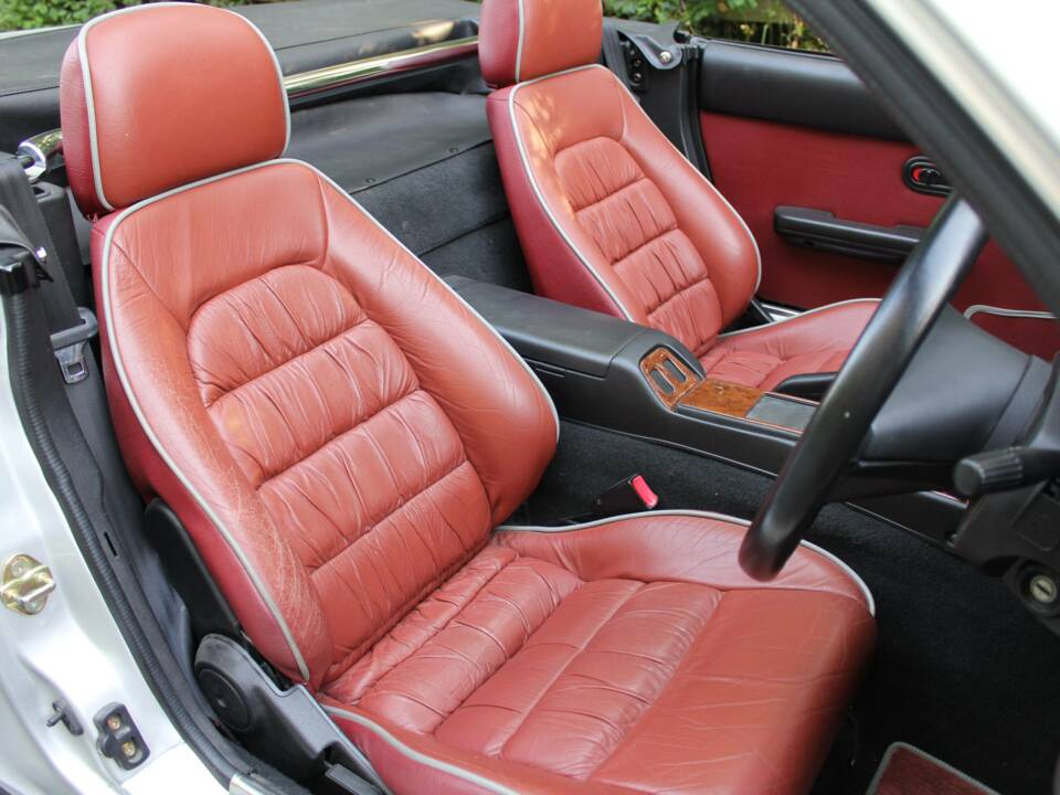 Afbeelding 10/17 van Mazda MX-5 1.8 (1997)