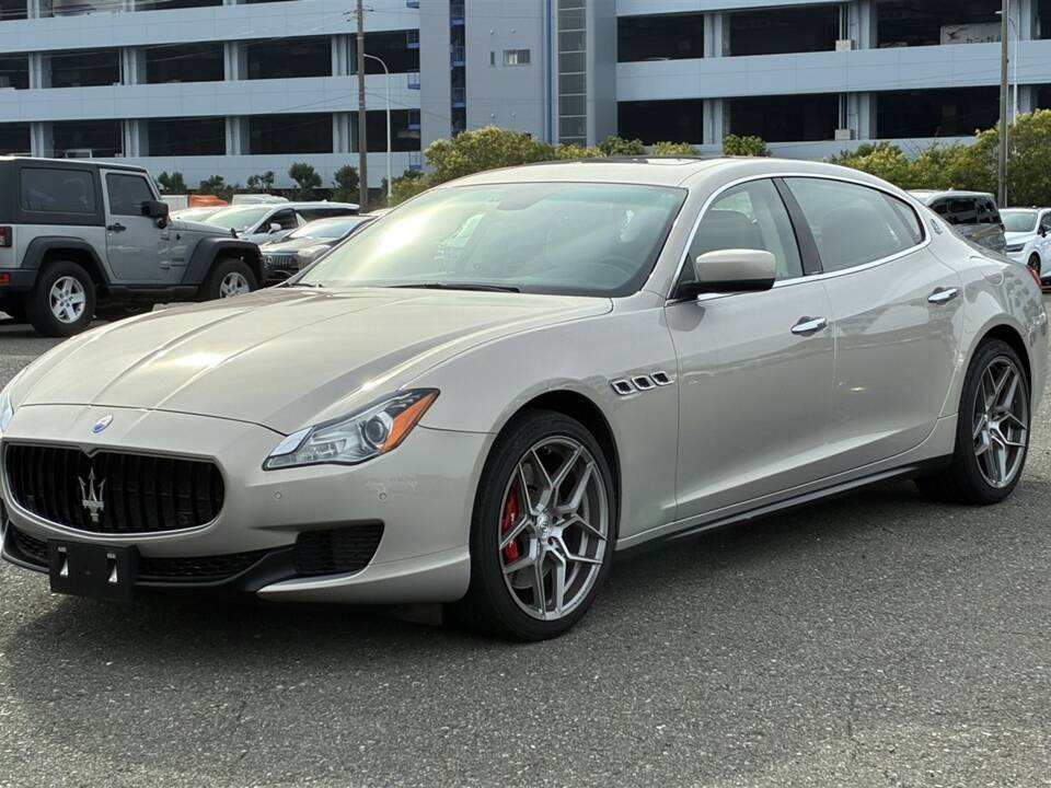 Image 3/54 of Maserati Quattroporte GTS (2015)