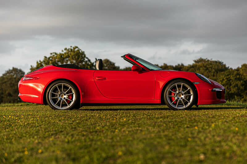 Bild 5/14 von Porsche 911 Carrera 4 GTS (2015)