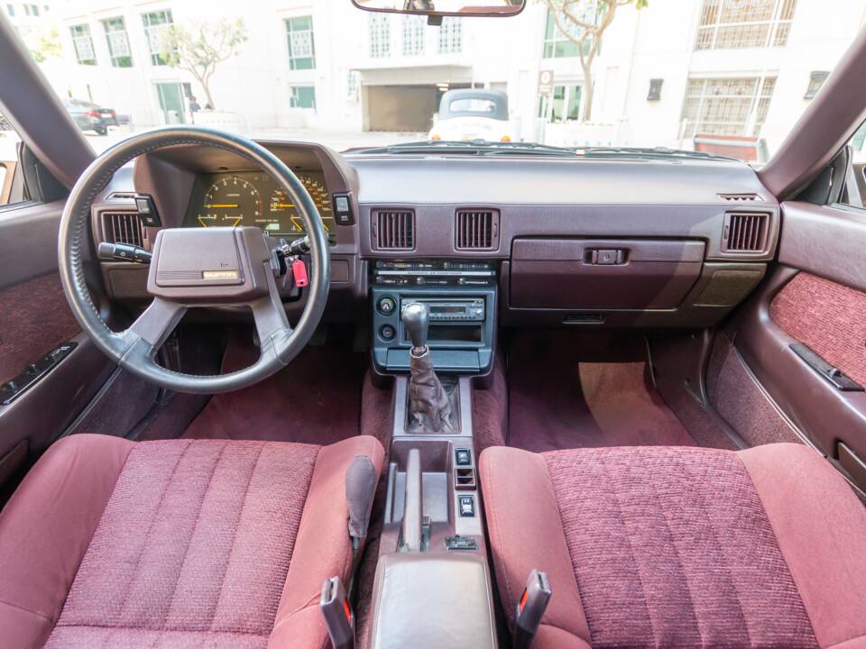 Bild 9/50 von Toyota Supra (1985)