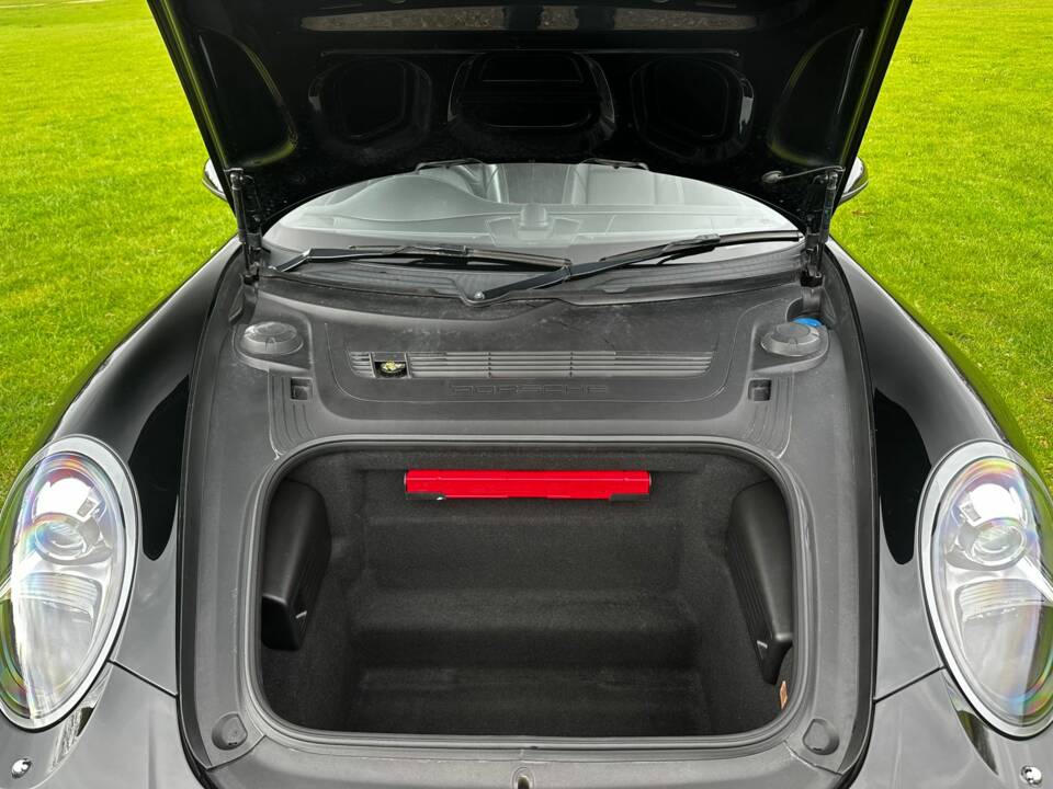 Image 42/42 of Porsche 911 Carrera S (2018)