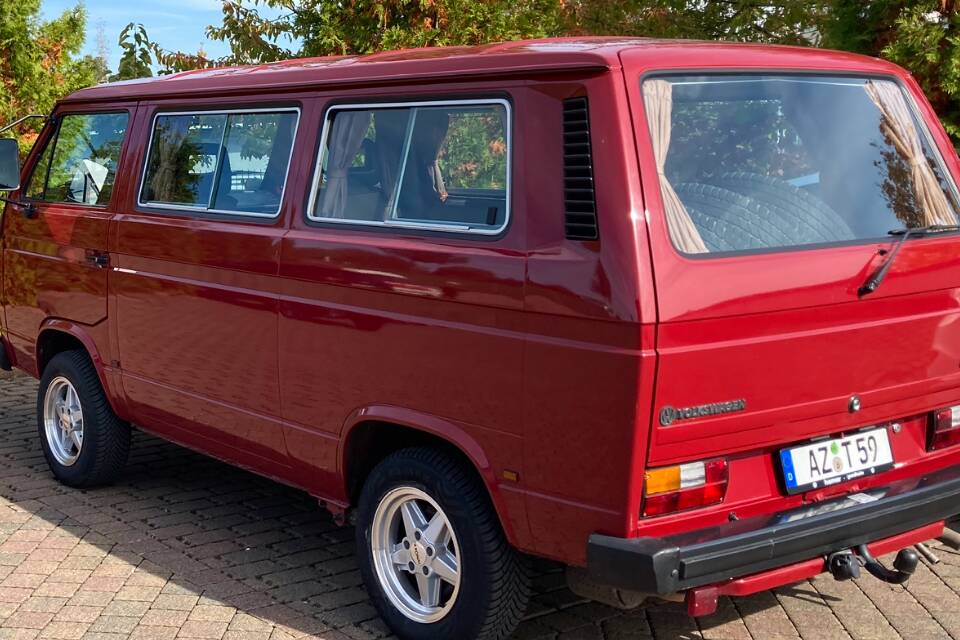 Image 2/45 of Volkswagen T3 Multivan 2.1 (1987)