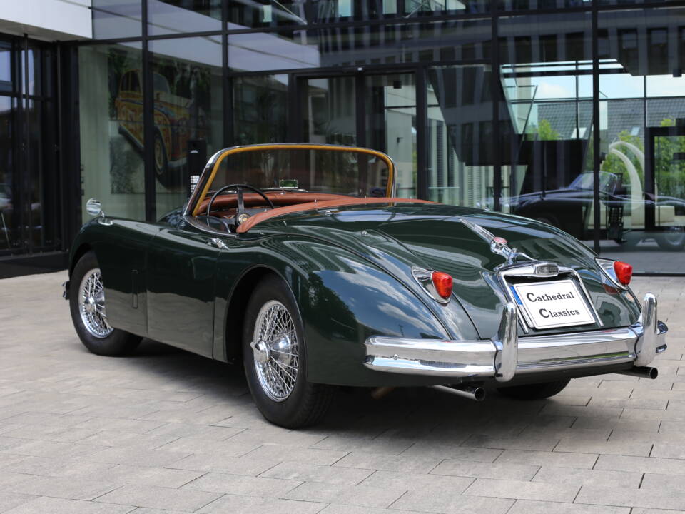 Bild 10/31 von Jaguar XK 150 3.4 S OTS (1958)