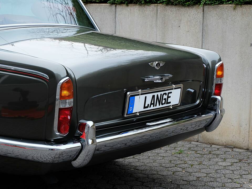 Image 10/48 of Bentley T 1 (1967)