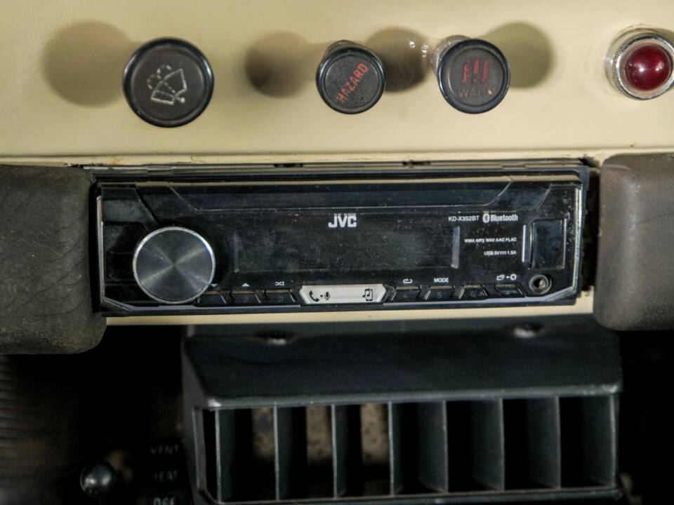 Bild 24/50 von Toyota Landcruiser BJ 45 (1982)