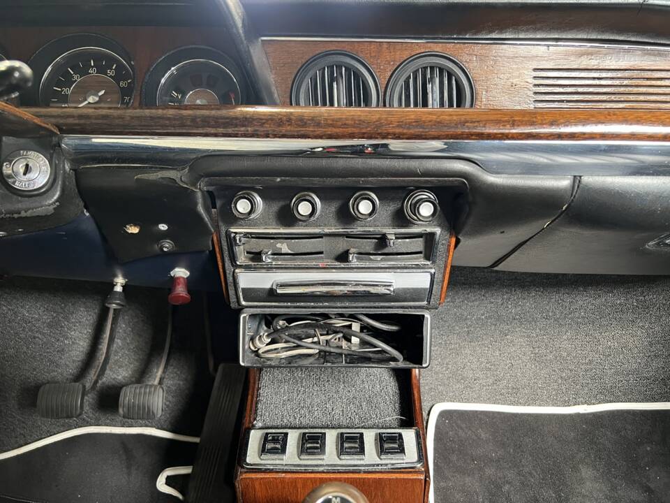 Bild 10/26 von BMW 2000 CS (1970)