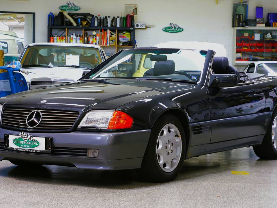 Image 1/24 de Mercedes-Benz 300 SL-24 (1993)