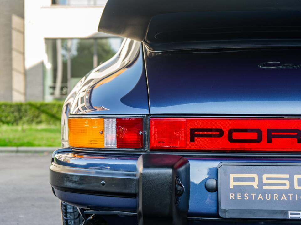 Bild 19/35 von Porsche 911 Carrera 3.2 (1986)