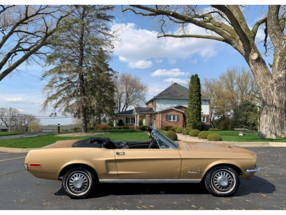 Image 7/36 of Ford Mustang 200 (1968)