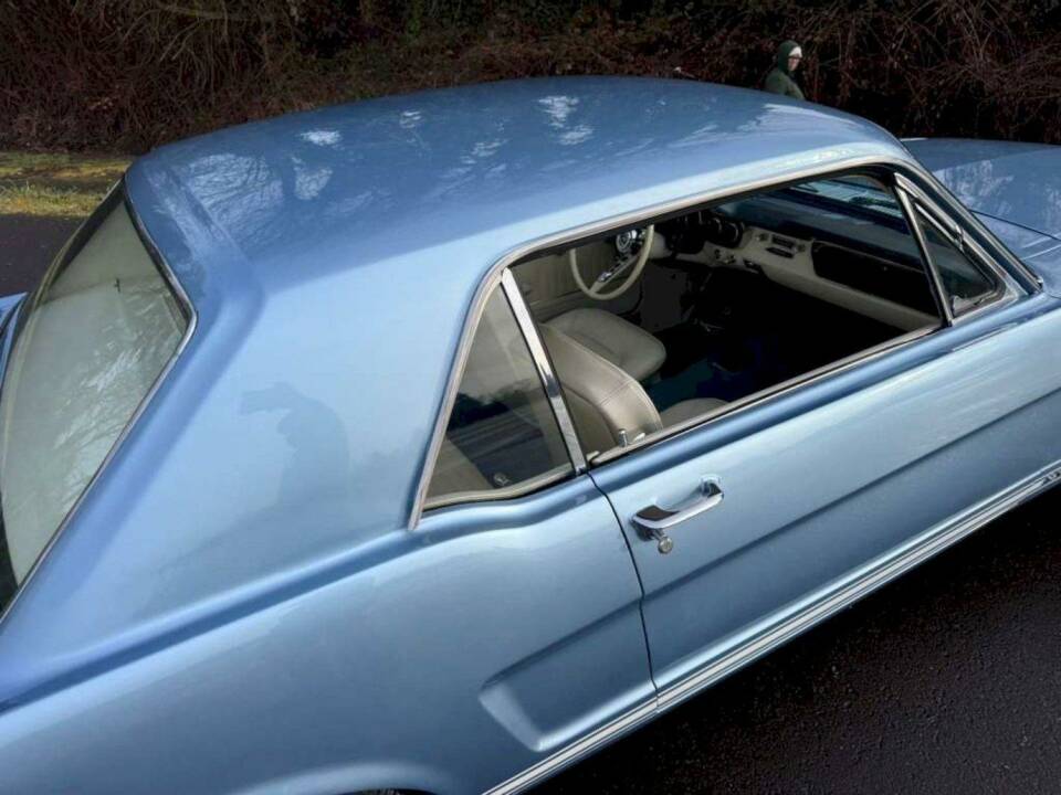 Immagine 27/50 di Ford Mustang 289 (1966)