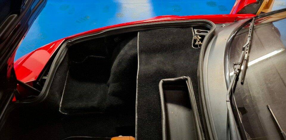 Immagine 38/50 di Ferrari 512 TR (1992)