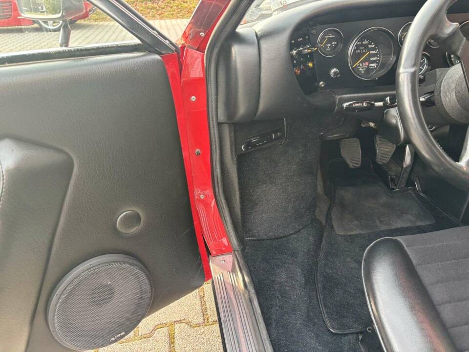 Bild 9/20 von Ferrari Dino 208 GT4 (1975)