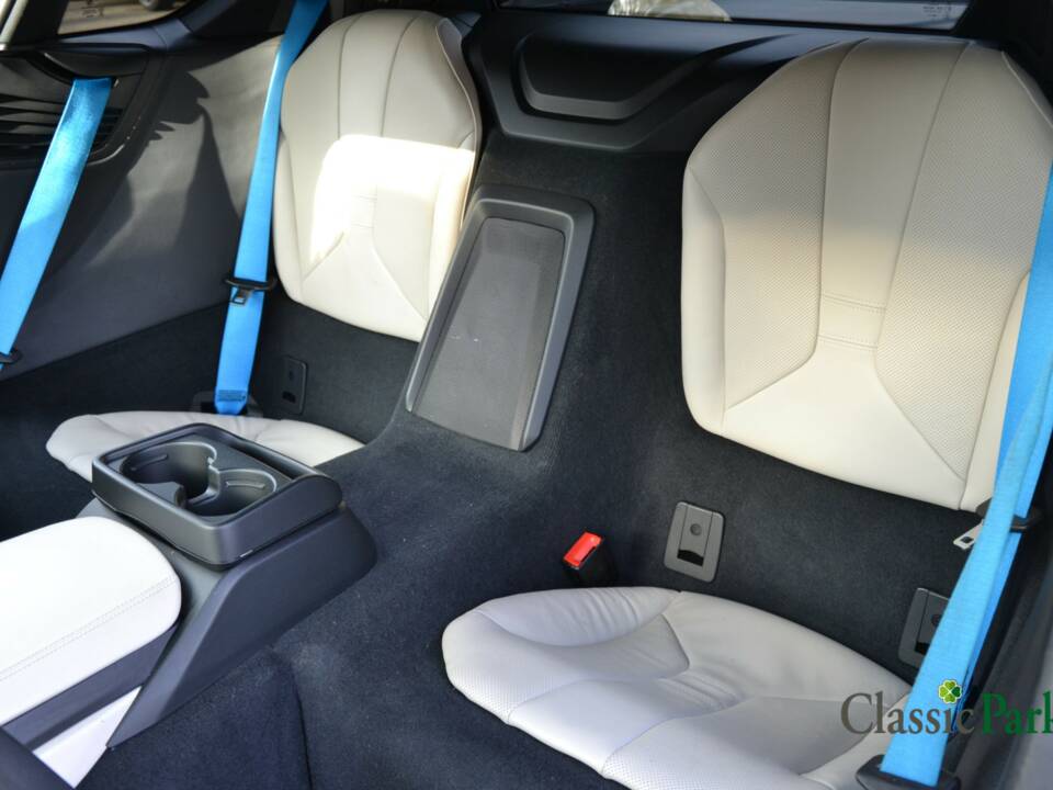 Afbeelding 22/50 van BMW i8 Coupé (2015)